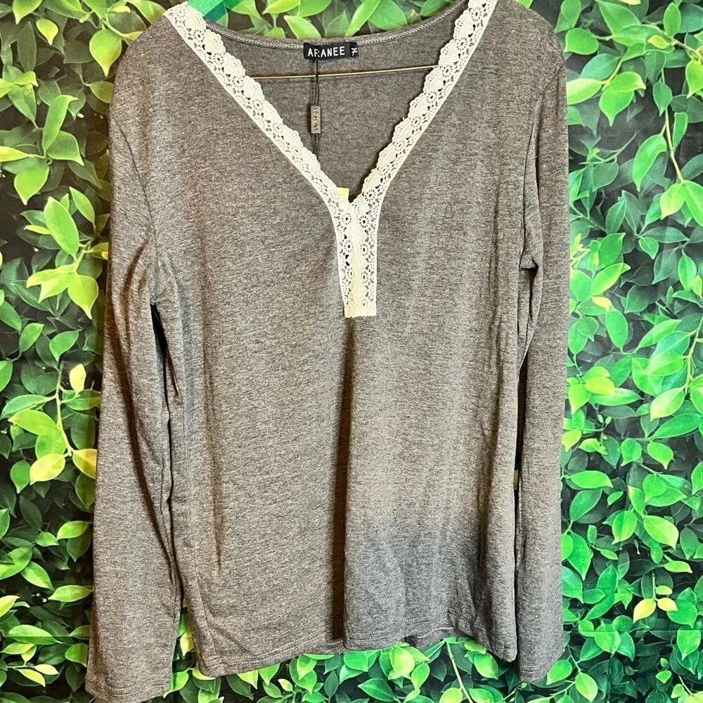 Aranee Blouse